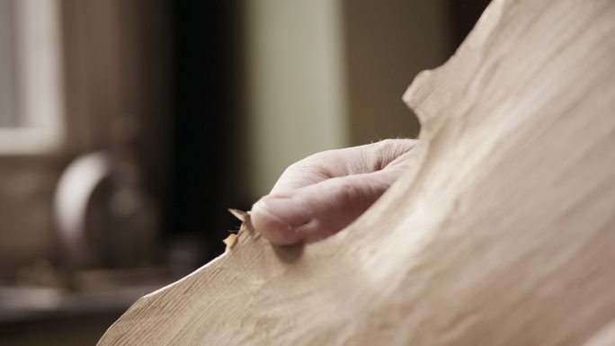 小提琴制造者雕刻手工艺工艺品木头