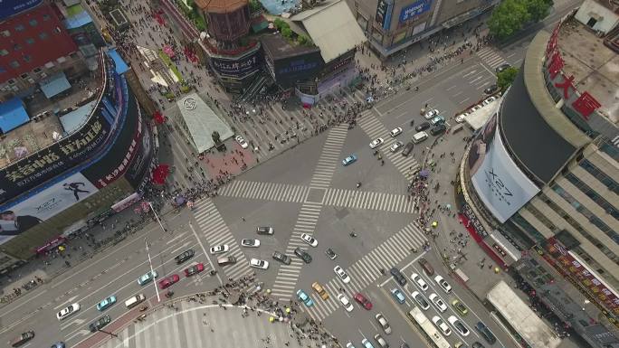 航拍长沙最繁华的十字路口