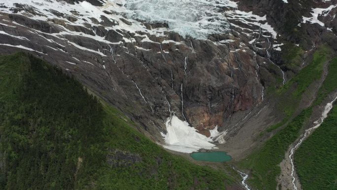 原创 云南迪庆雨崩村冰湖梅里雪山自然风光