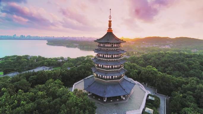 雷锋塔鸟瞰图日出传说故事白娘子和许仙