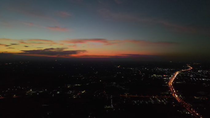 日落鸟瞰，夜景田园