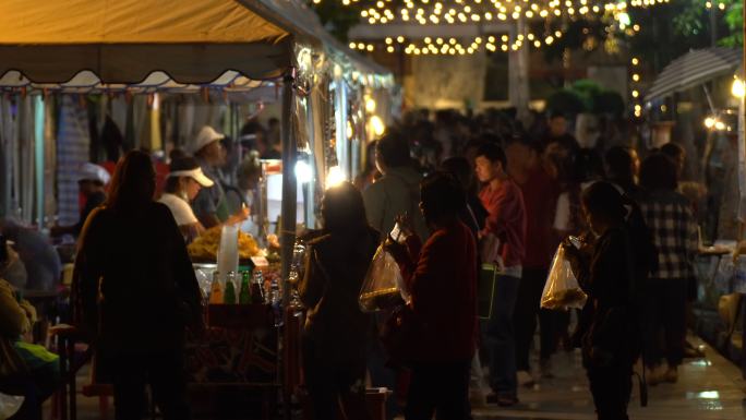 夜市人群小吃街济南延时