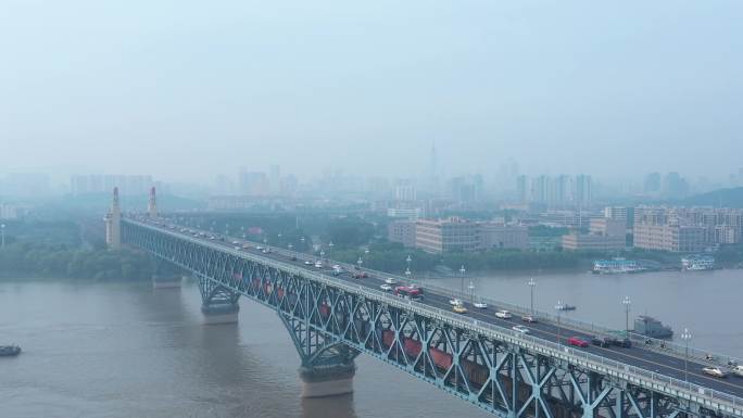 南京长江大桥（高铁穿行）