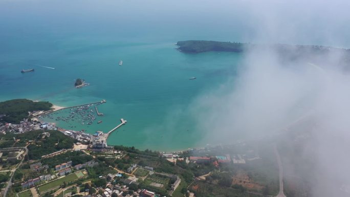 原创 广西北海涠洲岛海滨海景自然风光航拍