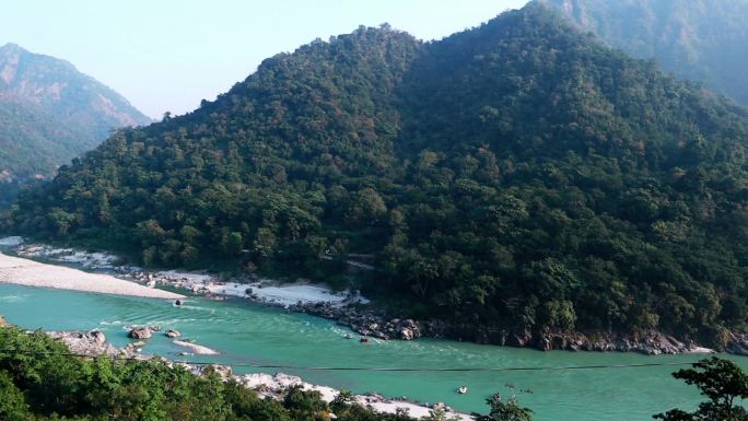 印度乌塔拉汗省Rishikesh恒河风景区