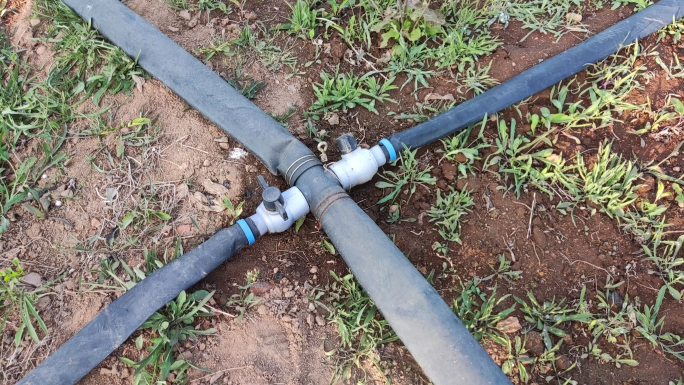 滴灌喷灌的灌溉管道