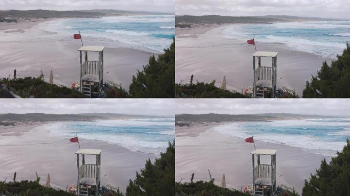 意大利撒丁岛，一面红旗警告强风。