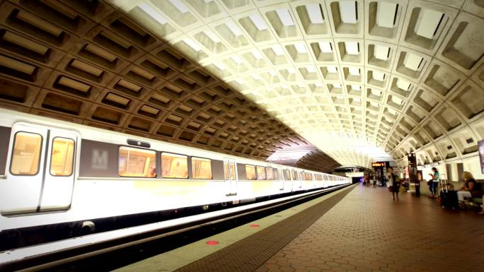 华盛顿地铁站美国轻轨