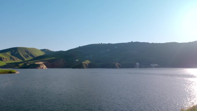 高原山区上的河流和水库