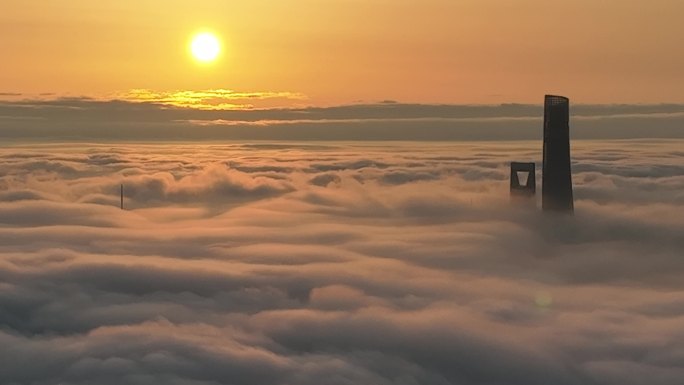 4K原素材-太阳升起时刻云雾飞翔云端之上