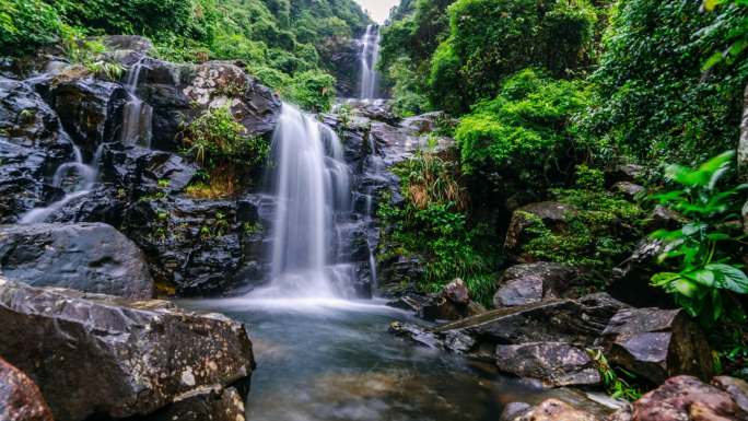 【4K超清】 潭水山间小溪流水瀑布延时