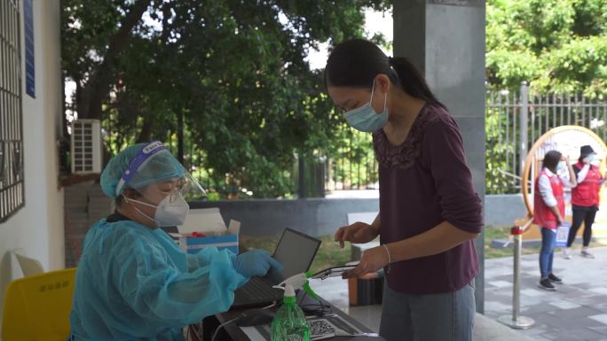 核酸检测人员 医生护士为人民服务3