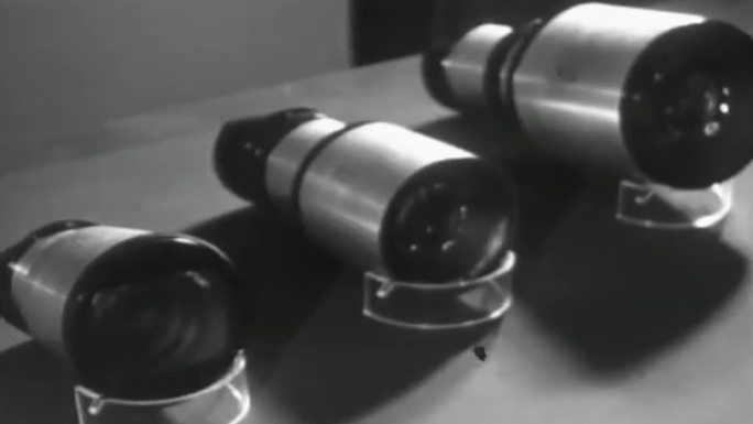 70年代光学镜头光学材料