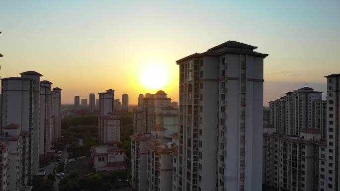 【4K原创】固安航拍大湖城市建筑群夕阳景