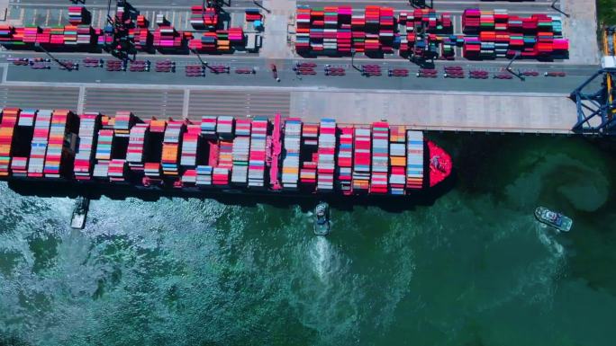 全球最大的服务货运码头海港港口海上