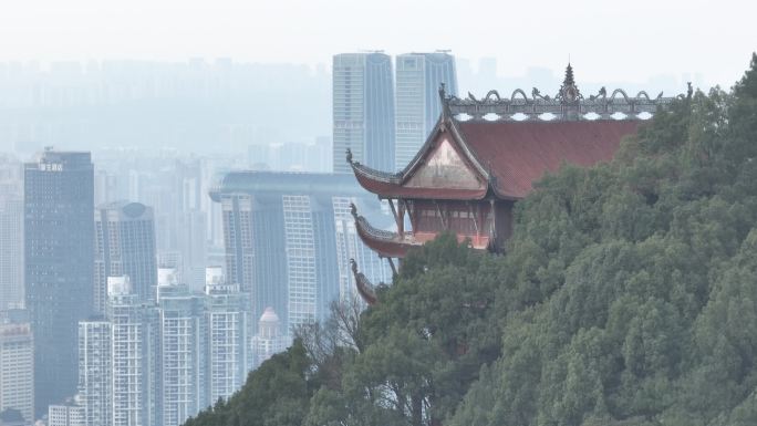 航拍重庆新旧地标的碰撞老君洞来福士长焦