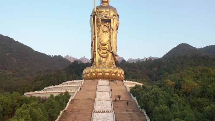 九华山风景区大愿文化园景区99米地藏圣像