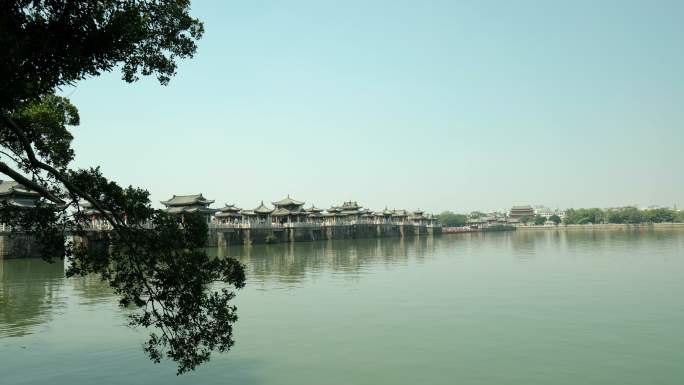 中国著名历史建筑：广济桥