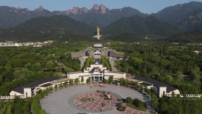 九华山风景区大愿文化园景区99米地藏圣像