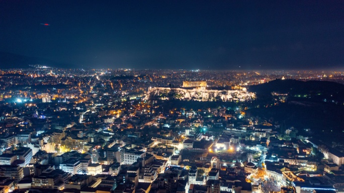 雅典市中心的4K全空中夜间时间点（hyperlapse），包括Syntagma广场、卫城和主要地标建