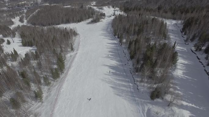 滑雪场雪道4K航拍素材