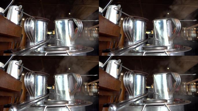 4k：复古风格的煮茶壶，泰国传统咖啡馆