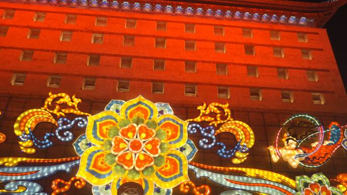 西安市庆祝中国春节的古城墙南门灯饰展