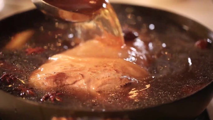 【镜头合集】加调料配制炖肉卤肉料汁