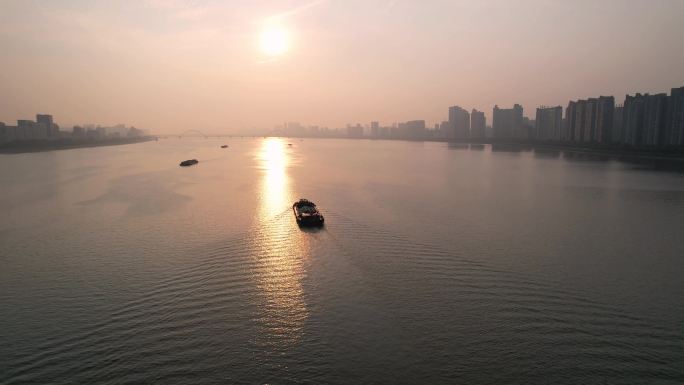 航拍杭州钱塘江日出美景