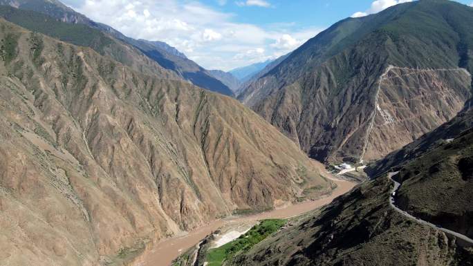 航拍西藏自然风光 峡谷 河流