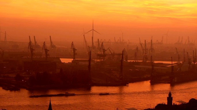 日落时分汉堡造船厂