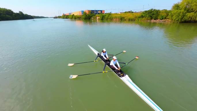 扬州生态科技新城深潜大运河中心皮划艇实拍
