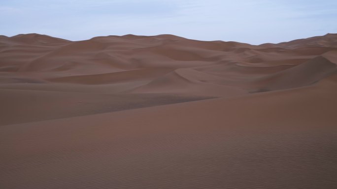 中国新疆沙漠景观全景图