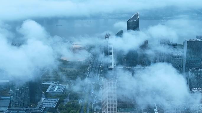 航拍杭州城市平流雾4K