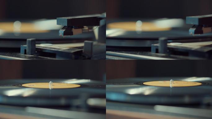 旋转记录，特写老式唱片机古董唱片机