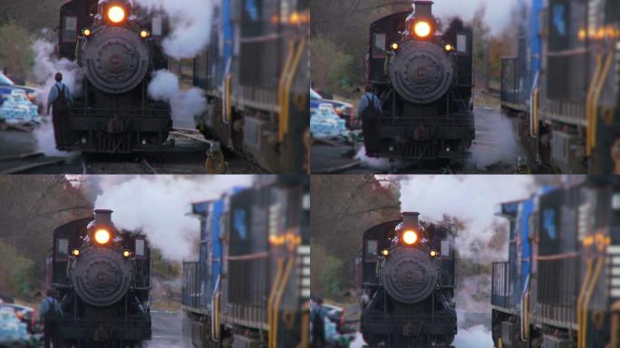 蒸汽机车-晚间通道
