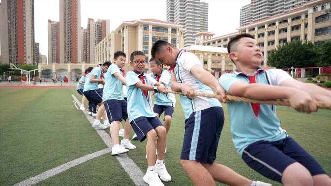 小学拔河比赛