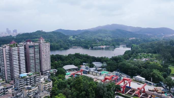 广州白云山脚-麓湖公园