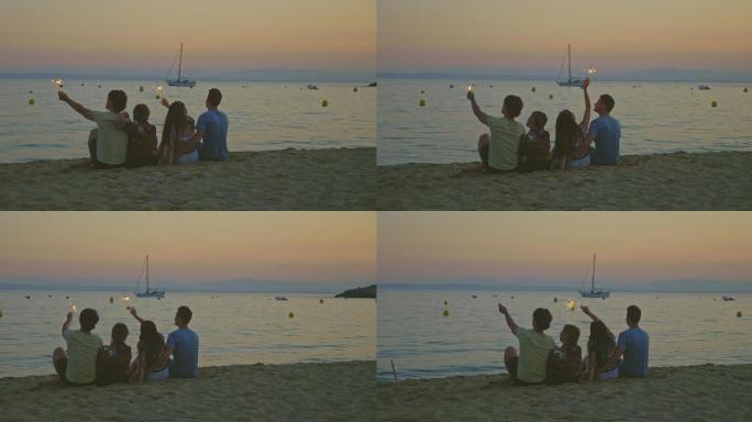 四个带着照明弹的朋友在海滩上看日落