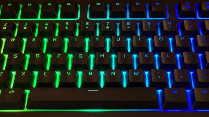 RGB键盘炫酷键盘