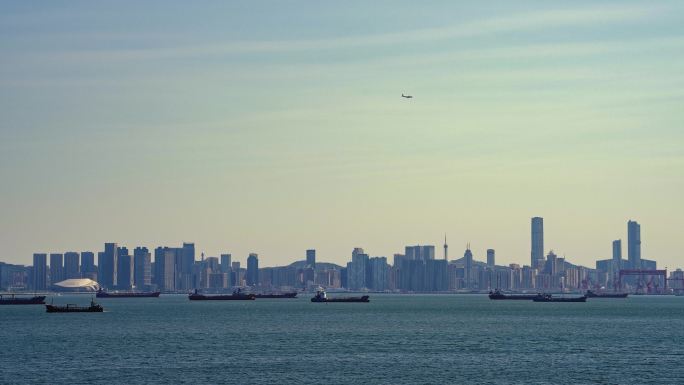 海面城市飞机降落