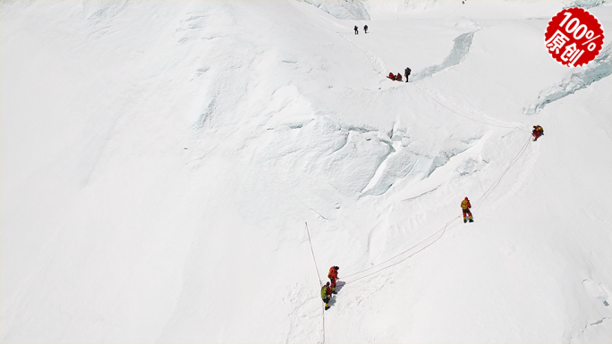 4K鸟瞰珠峰攀登团队高海拔实拍户外攀登