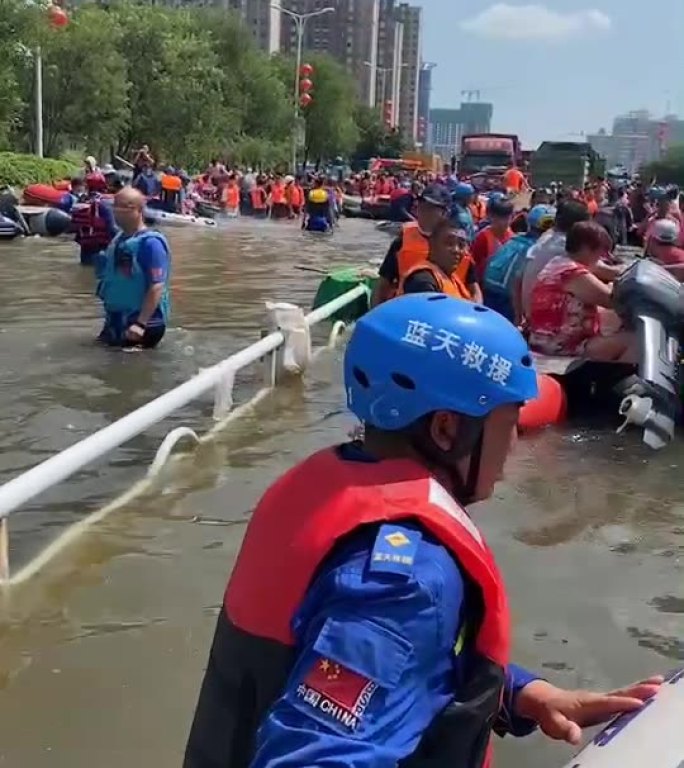 河南暴雨救援第一视角