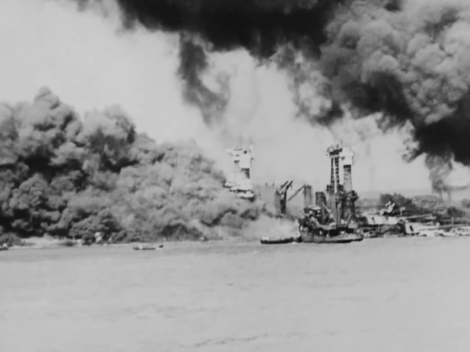 日军轰炸后的珍珠港