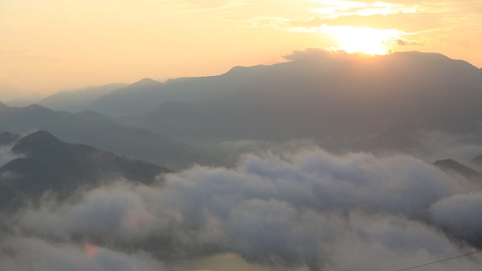 浙江山水早晨云雾云海日出阳光诸暨陈宅