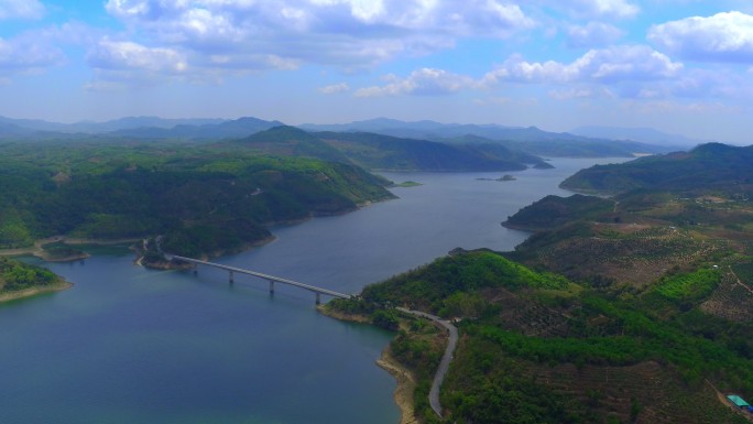 三亚雅亮水库芒果地航拍 4K