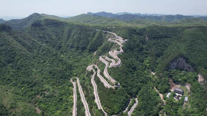 青州仰天山九龙盘蜿蜒山路夏日风景航拍