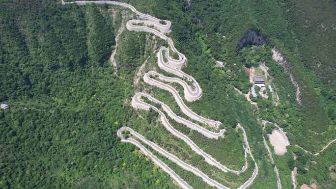 青州仰天山九龙盘蜿蜒山路夏日风景航拍