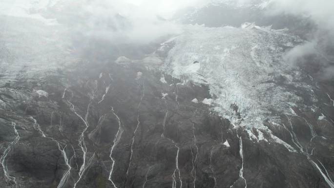 4K航拍雨崩村景区