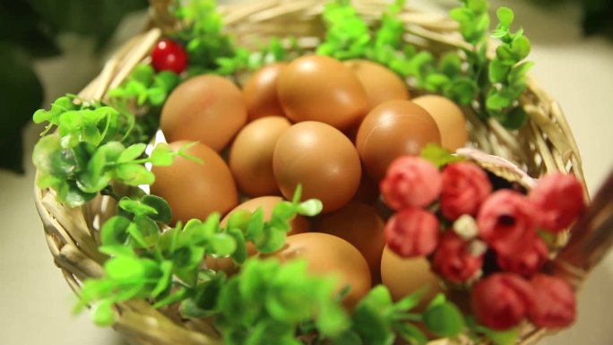 【镜头合集】菜篮子竹筐里的鸡蛋  (2)